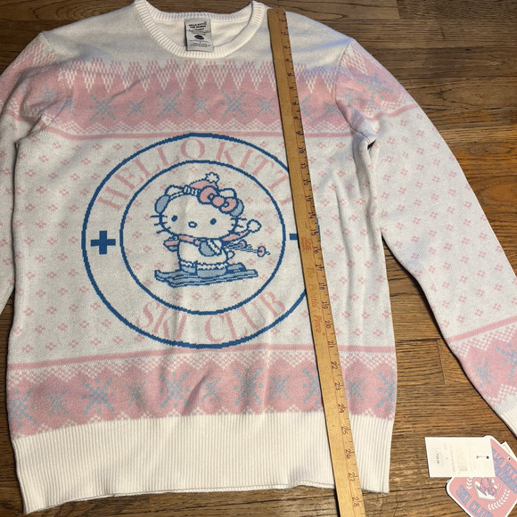 Hello Kitty and Friends Women Juniors Small Sweater Angel Intarsia Christmas $59 - Picture 11 of 16